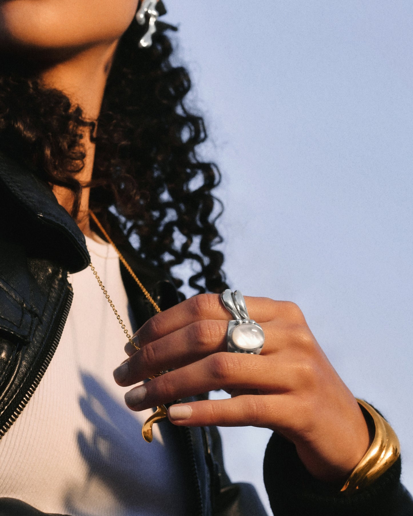 Selene mother of pearl ring