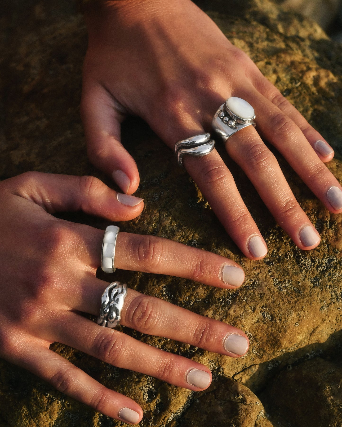 Luna mother of pearl ring