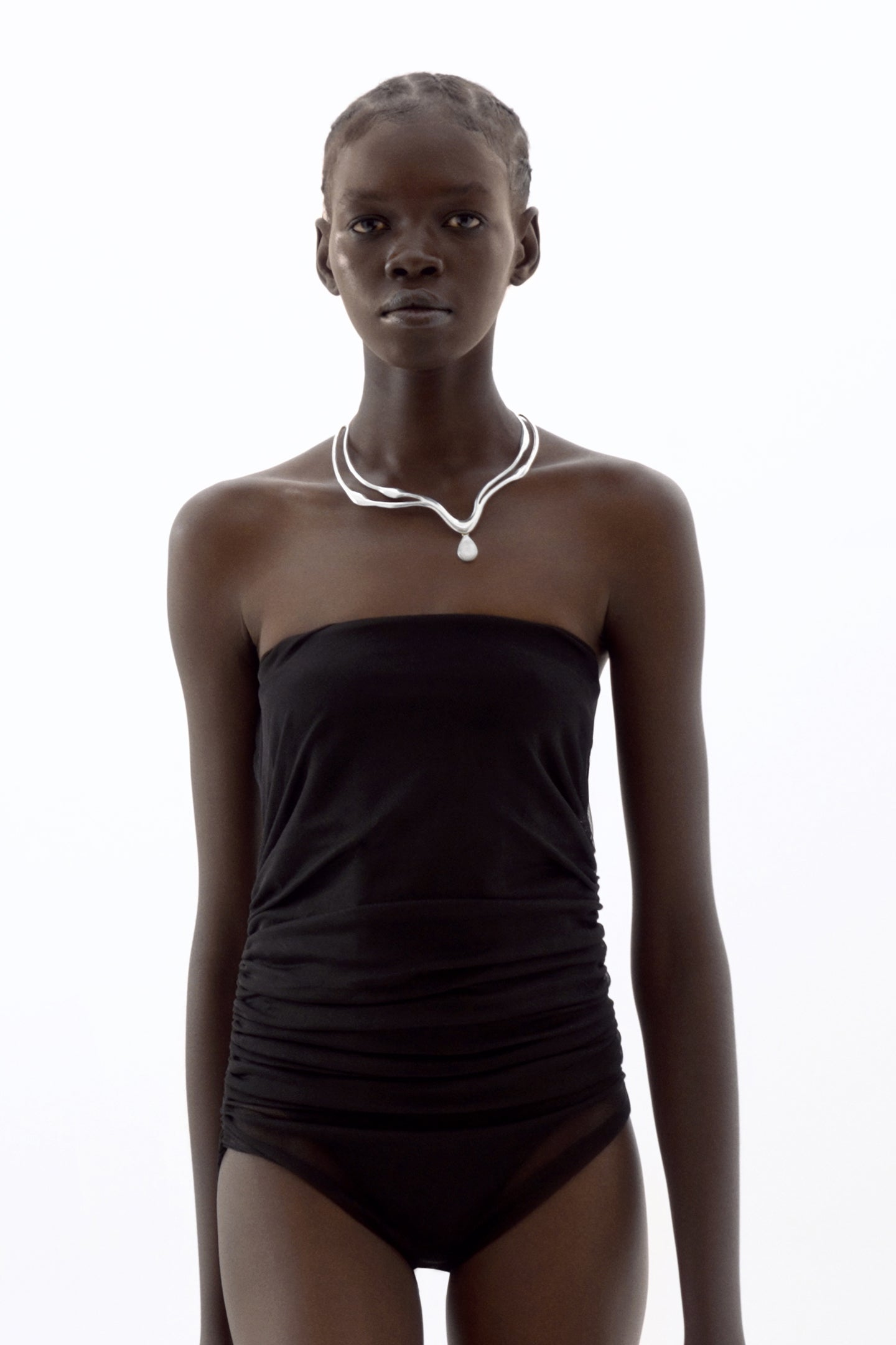 Nectar choker necklace