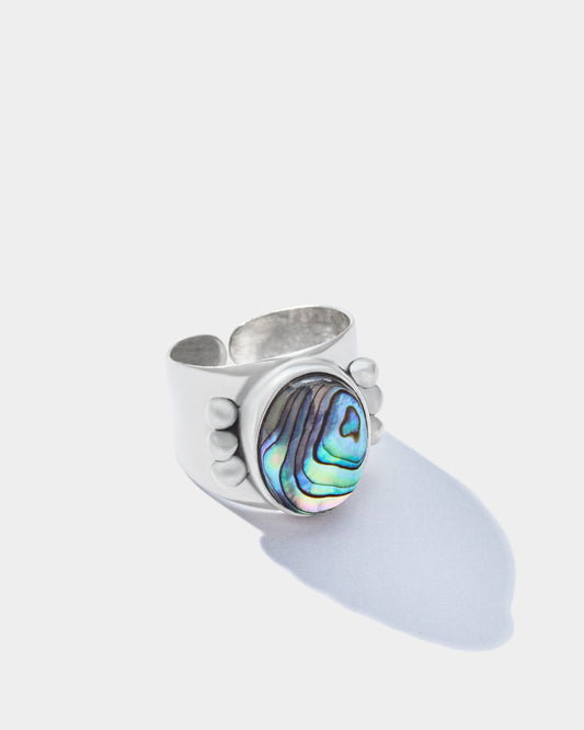 Selene mother of pearl ring