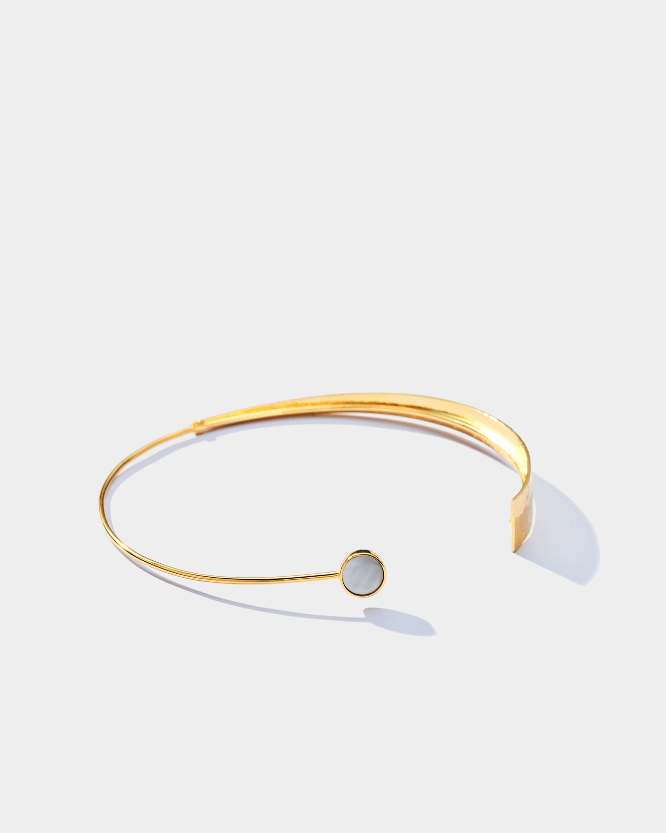 Pirouette choker necklace