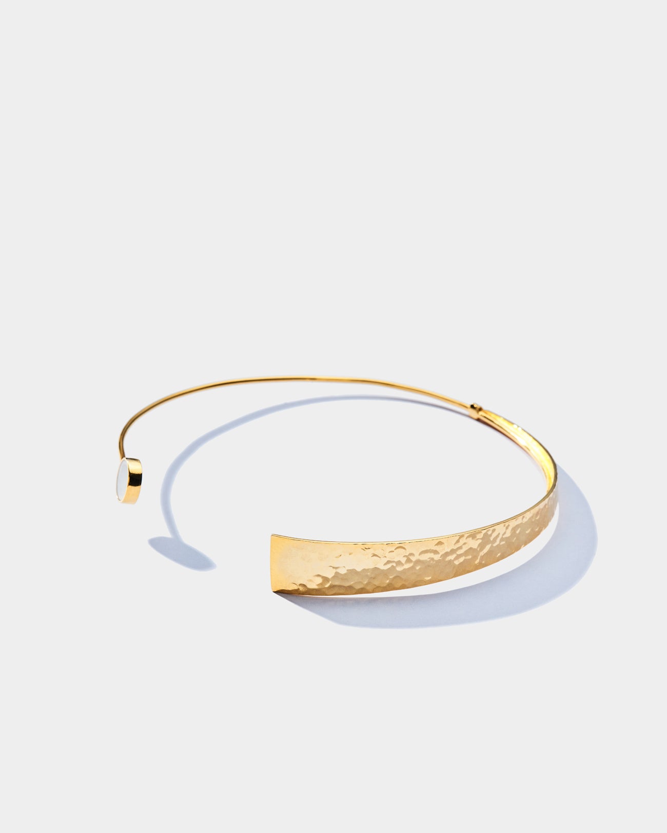 Pirouette choker necklace