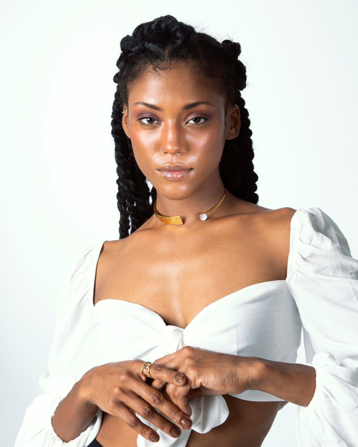 Pirouette choker necklace