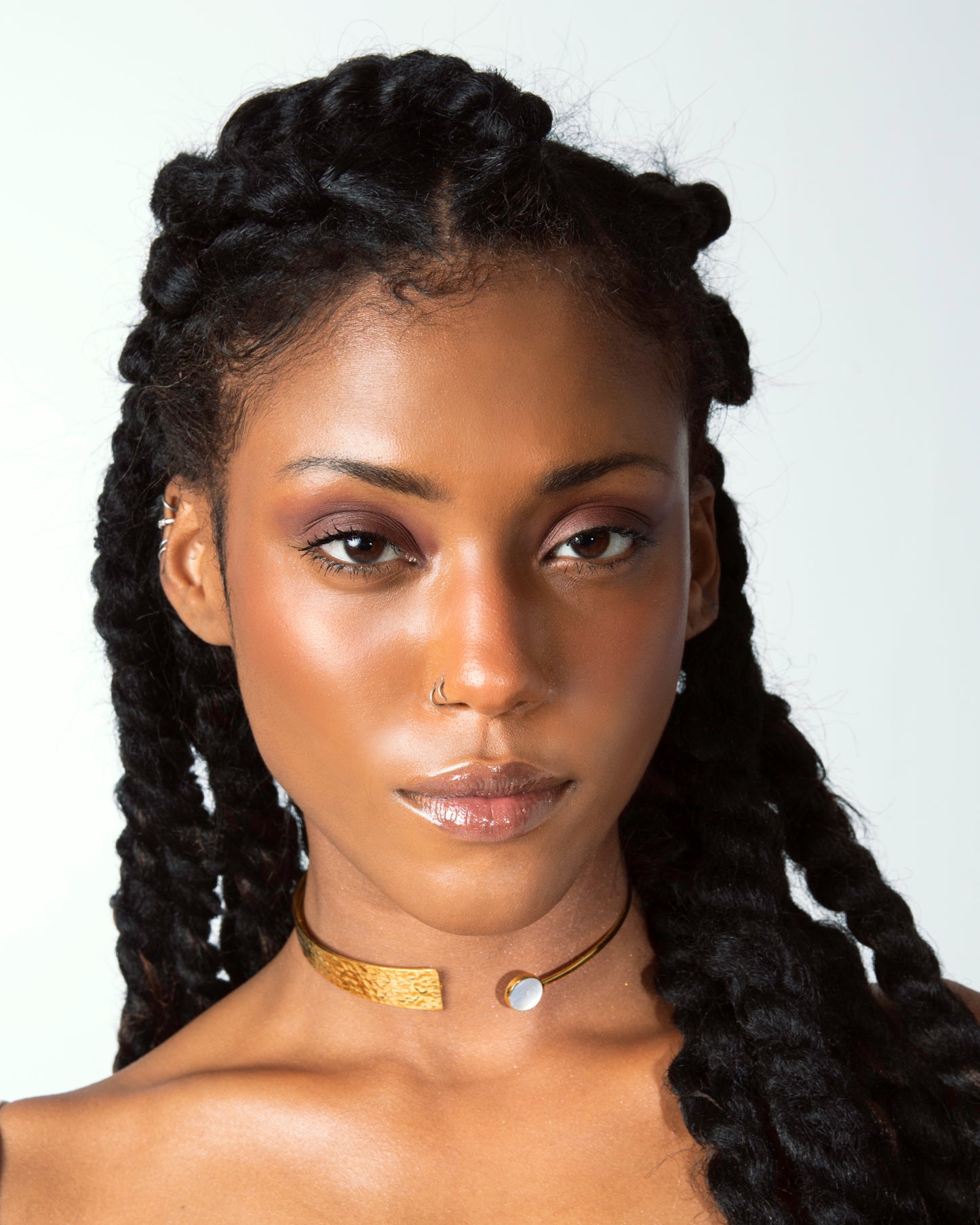 Pirouette choker necklace